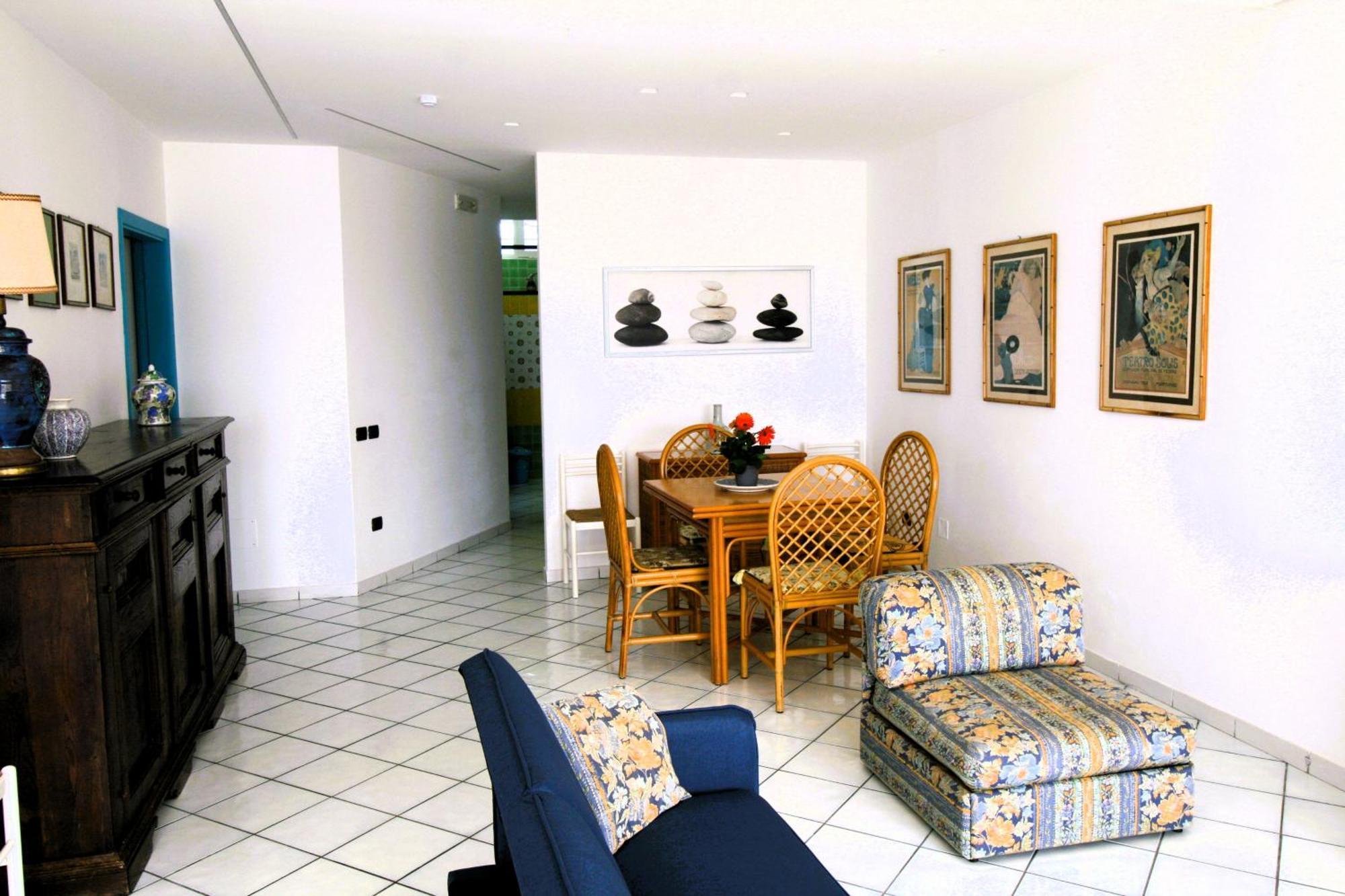 Villa Laura - Sul Mare Pizzo  Extérieur photo