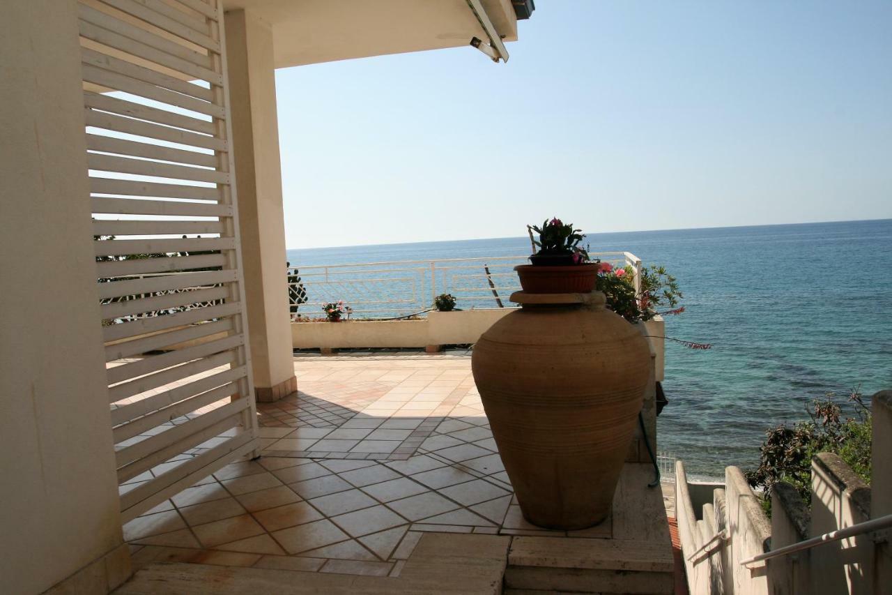 Villa Laura - Sul Mare Pizzo  Extérieur photo